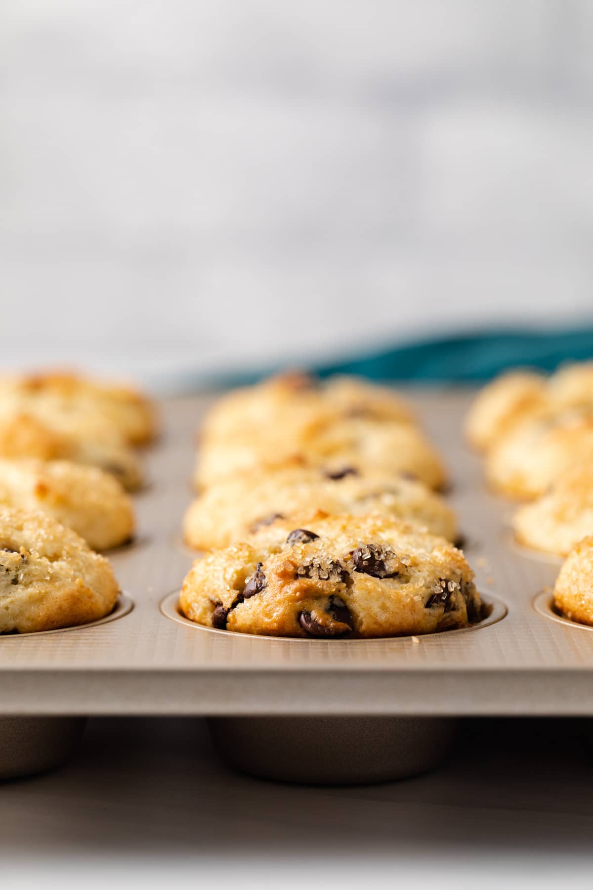 side view of muffins n baking pan