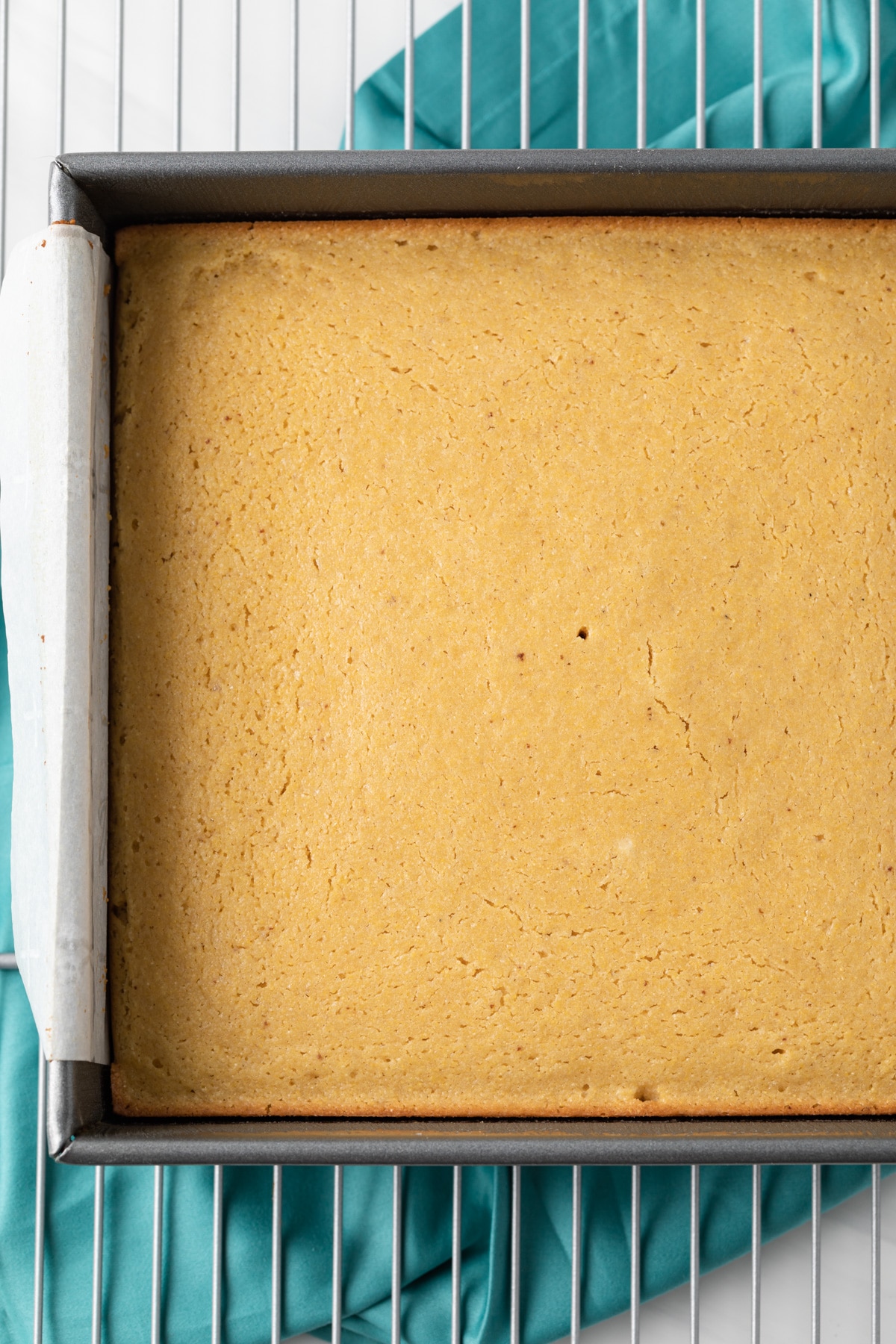freshly baked cornbread still in the pan