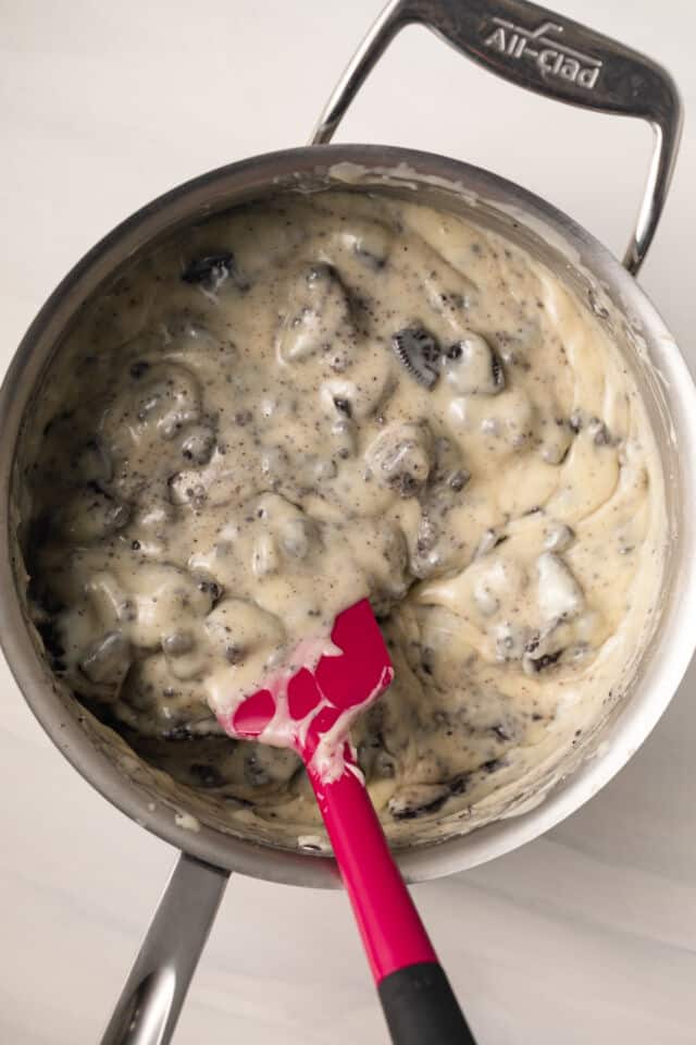 Oreo fudge in saucepan.