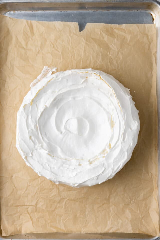 Overhead of baked pavlova.