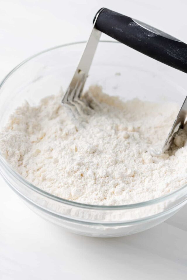 Dry pastry dough ingredients