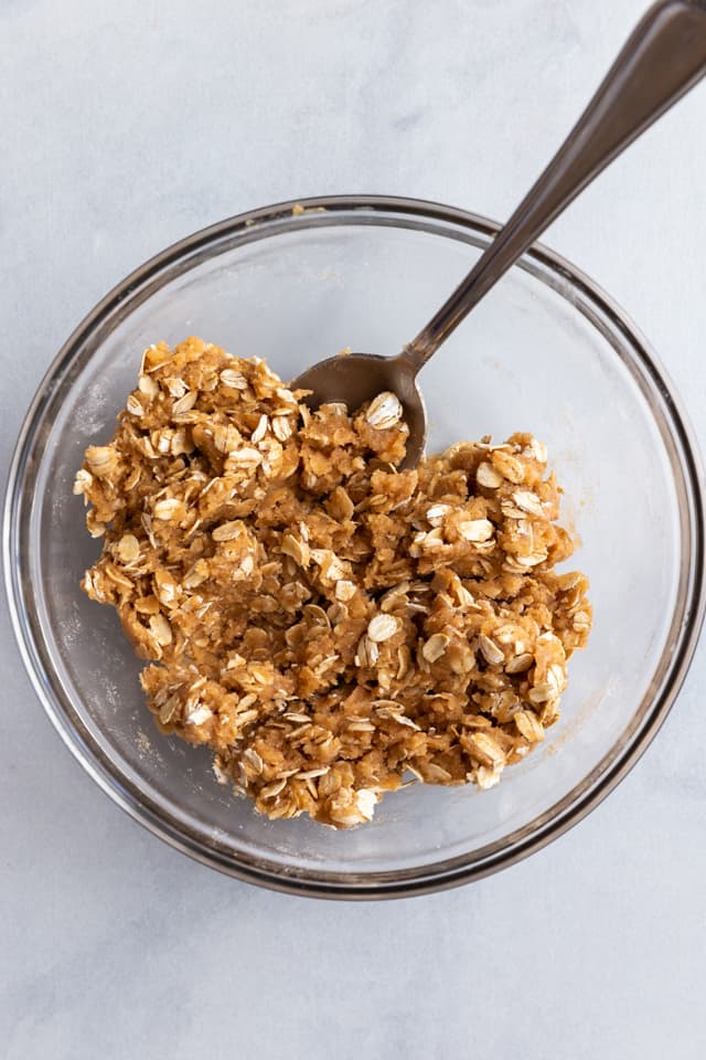 topping for pear crisp in a glass bowl
