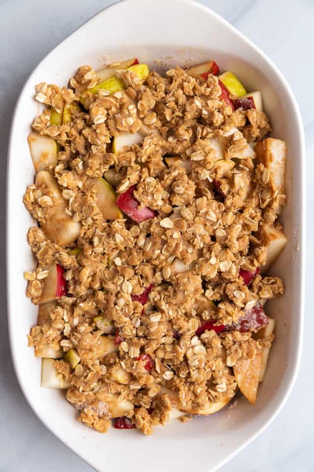 overhead view of an unbaked pear crisp